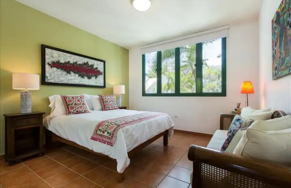 Golfside Villas - Property Image 104