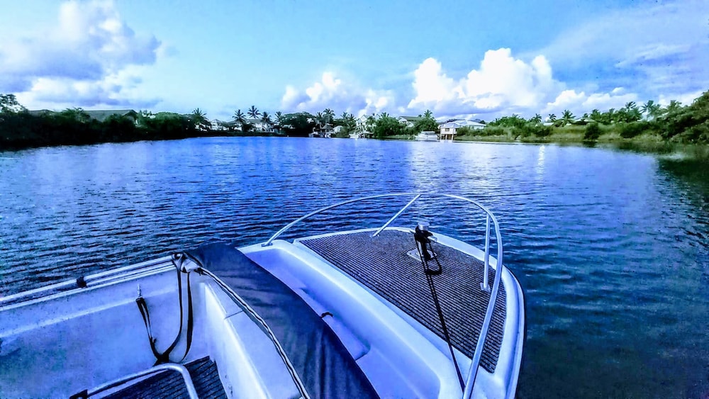 Waterfront Sunset Apt Fantasy Island - view 17