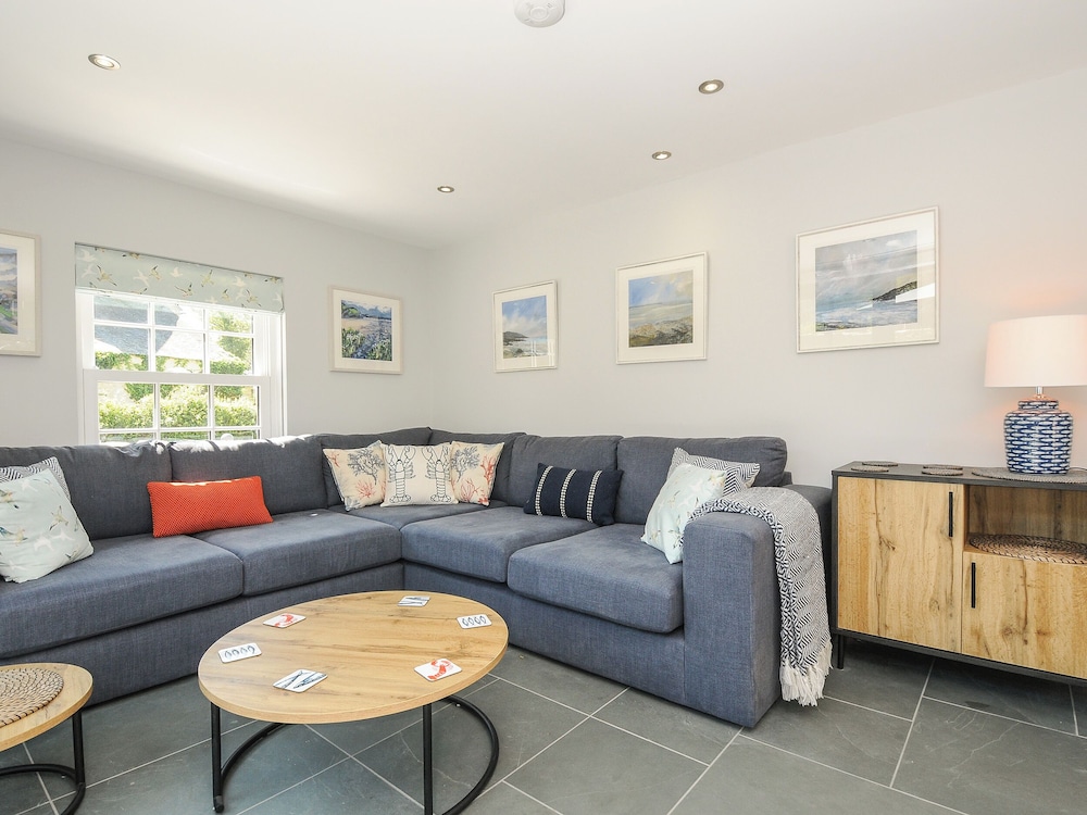 Stargazy Cottage