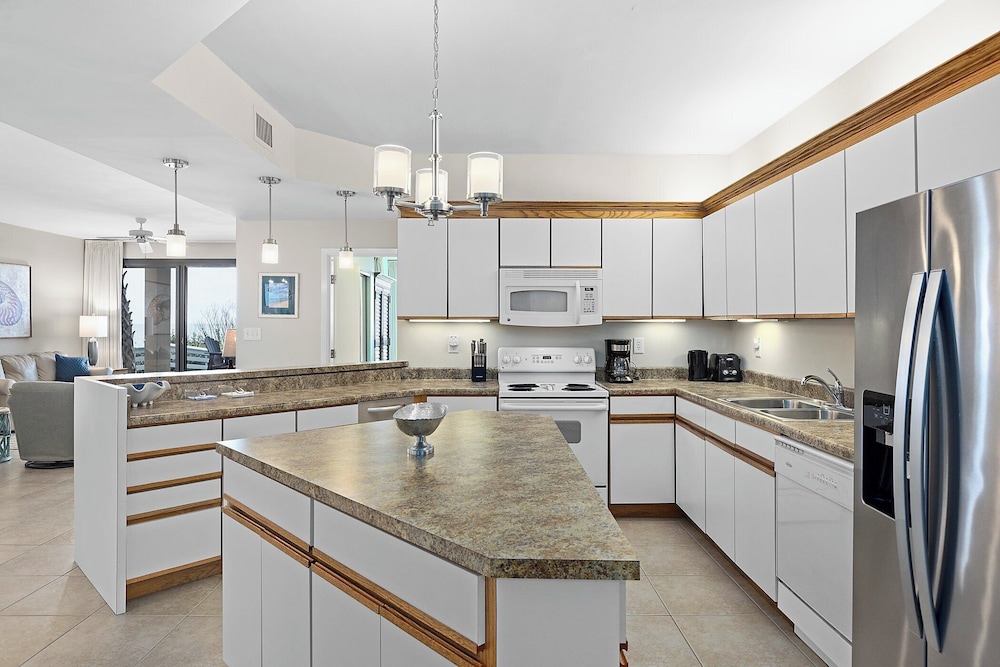 Romar House by Southern Vacation Rentals