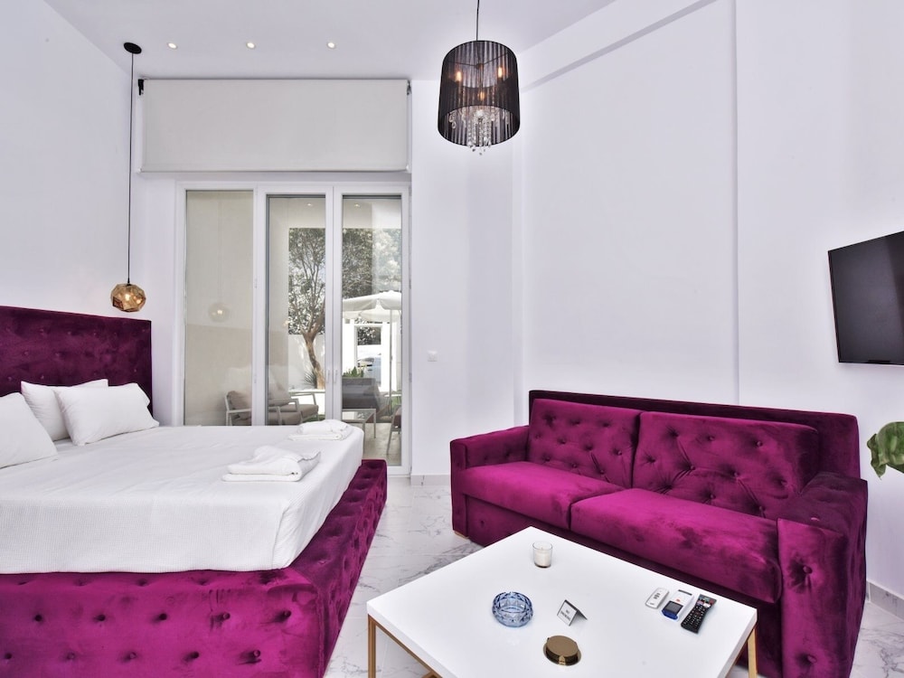 4 Elements Earth Luxury Suites photo 4