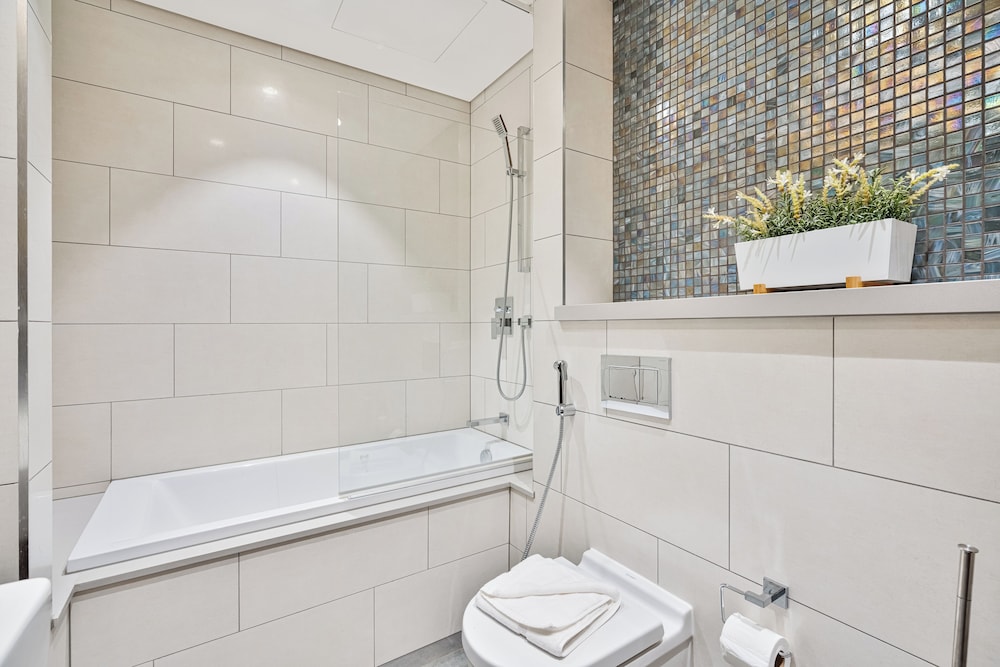 PVH - Serene 2BR - Sobha Hartland Greens