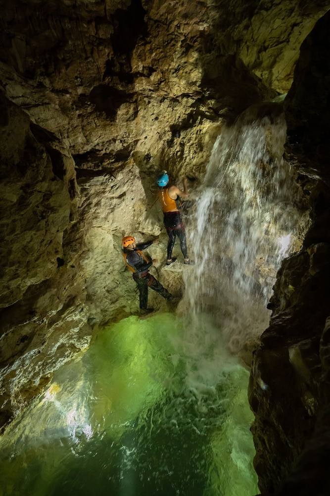 Ian Anderson's Caves Branch Adventure Co