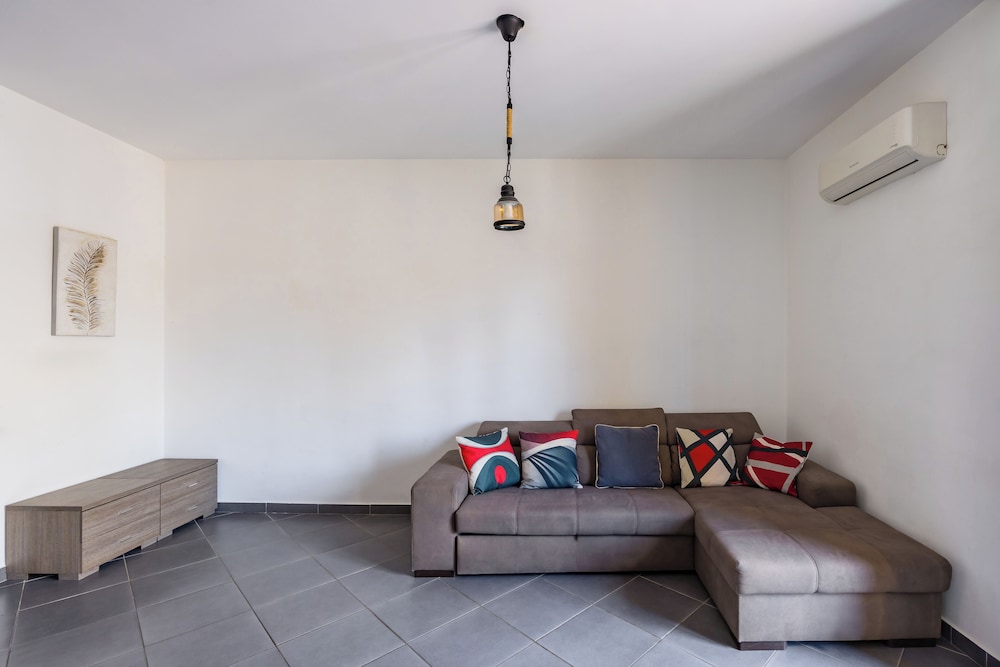 Revolutionary Apartment Near Duomo Station