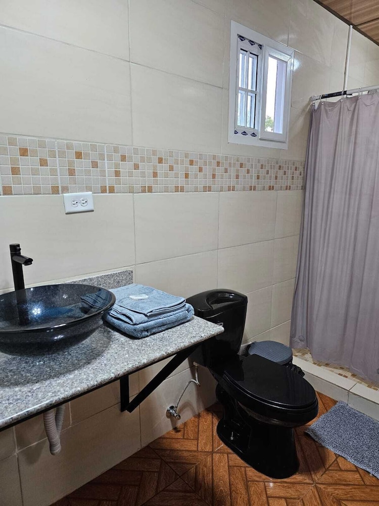 PLEASANT HOSTAL PANAMA