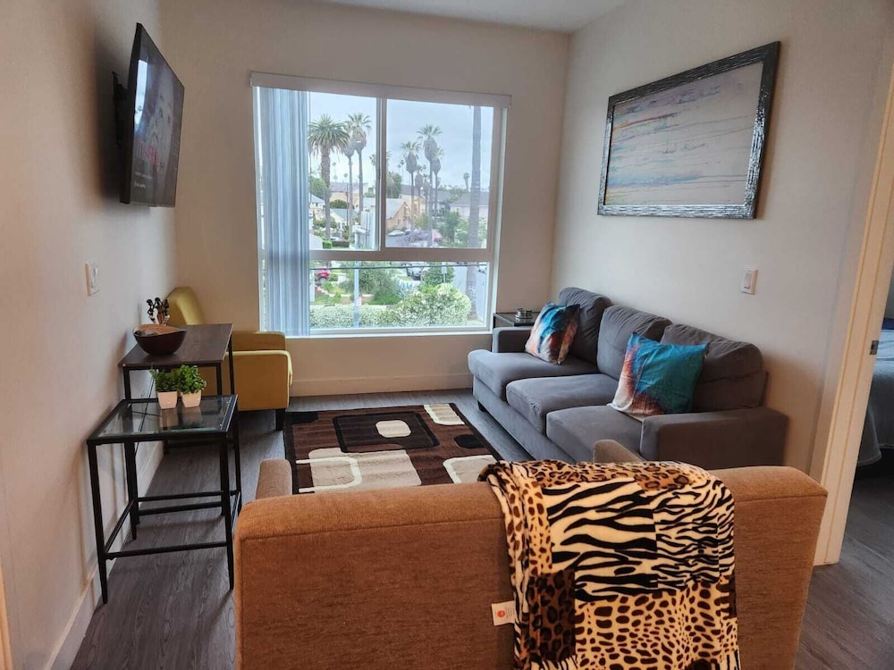 Urban Chic Apart-Hotels in Central LA
