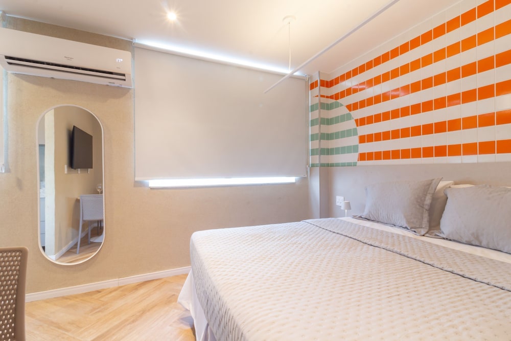 Cosy a few Steps From Copacabana Beach Q13 e 16