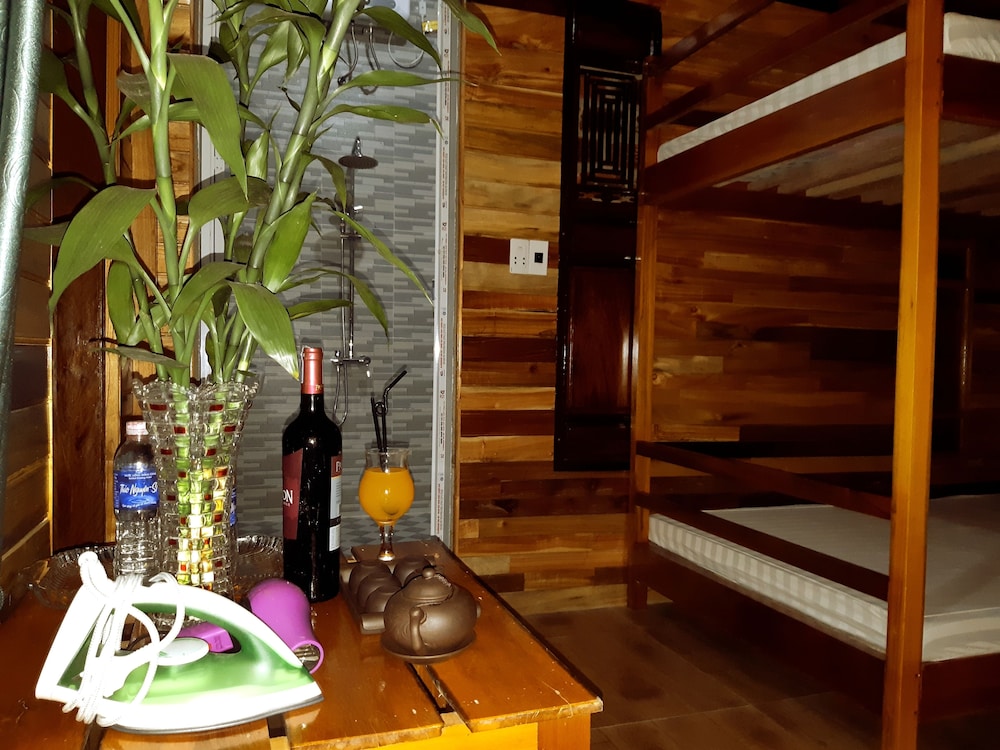 Diep Le Homestay