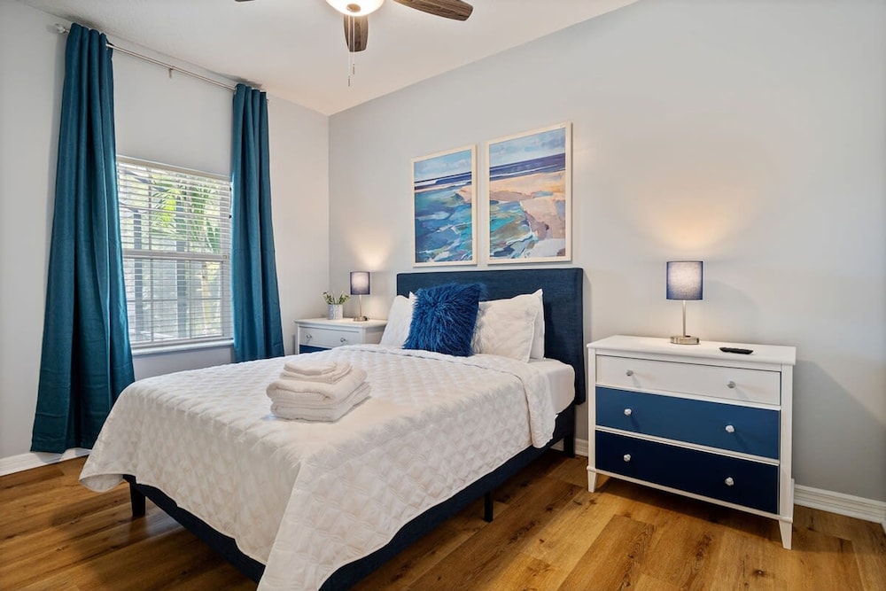 Beach Cottage 3 Bed 2 Bath Heated Pool Free Golf Cart Bring Your Boat RV Private 1AC lot