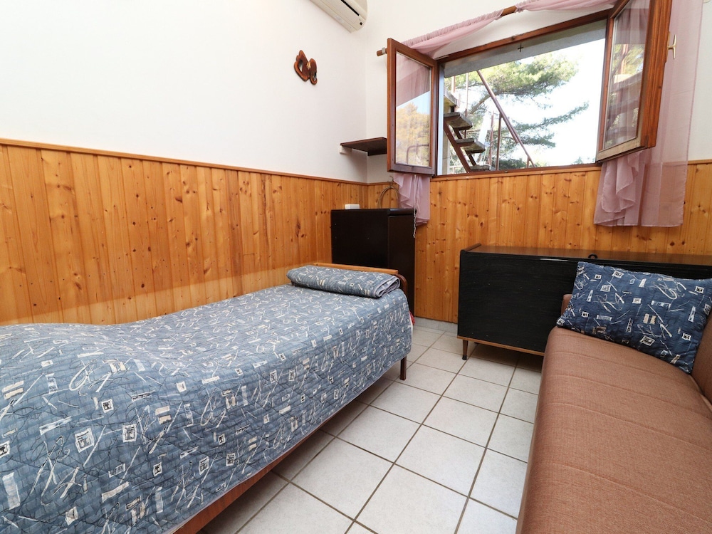 Holiday House Danica