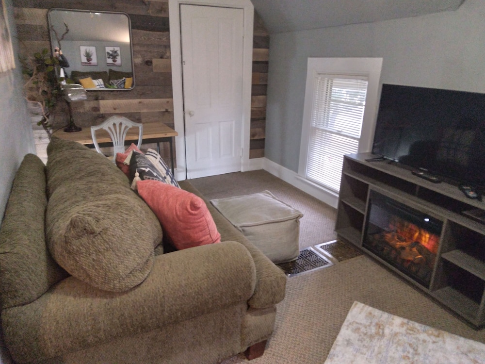 Pierre Vacations - Hitching Horse Inn - Property Image 1