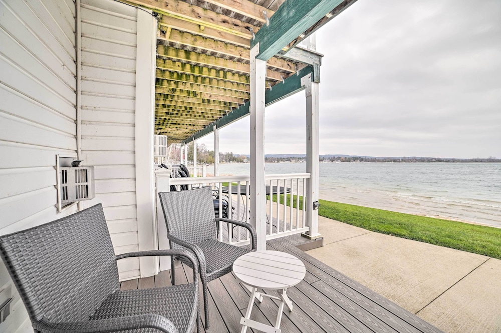 Lakefront Onekama Condo w/ Seasonal Pool! view 5