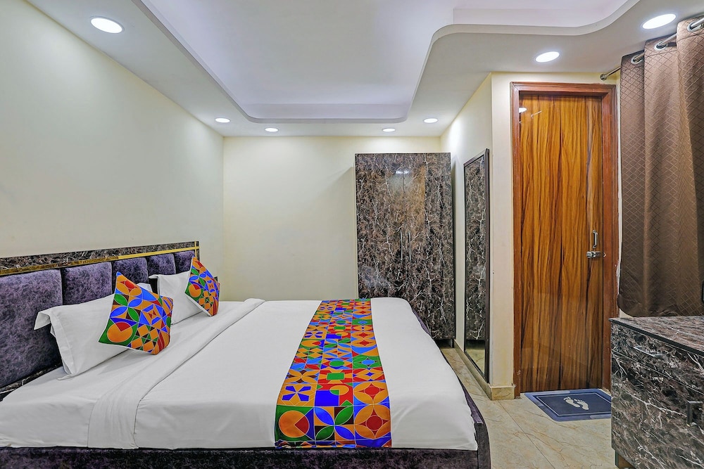 Fabhotel Havenora