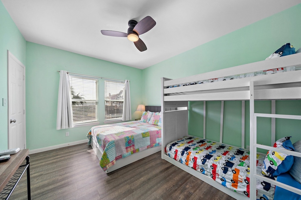 Starlight Oasis by Ryson Vacation Rentals