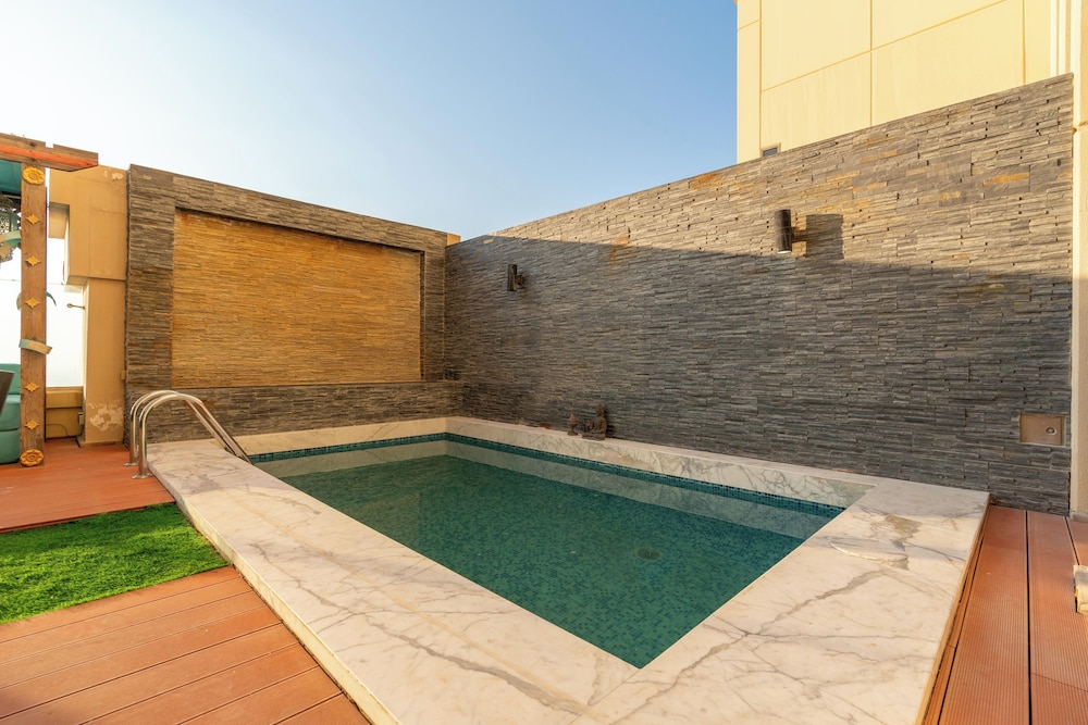 Lux BnB Penthouse JBR Ocean View