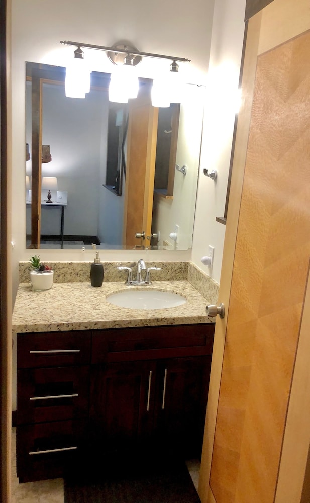 Applewood Suites - Sherway Gardens
