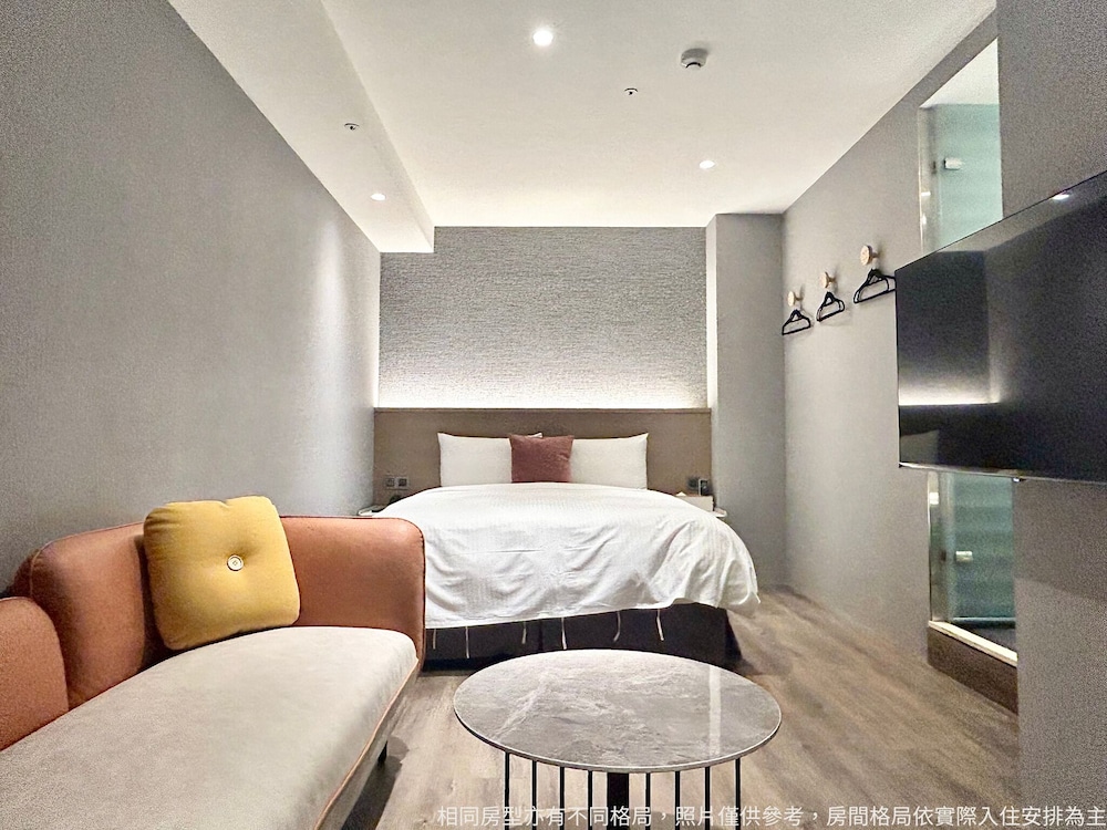 Fun Stay Inn Ximen