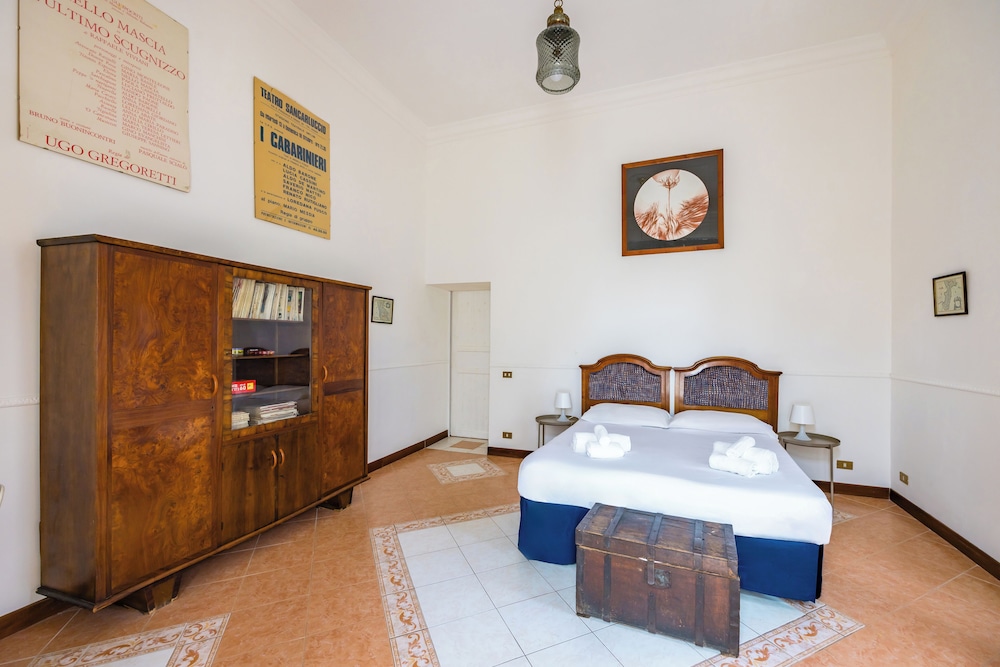 La Casa di Famiglia by Napoliapartments