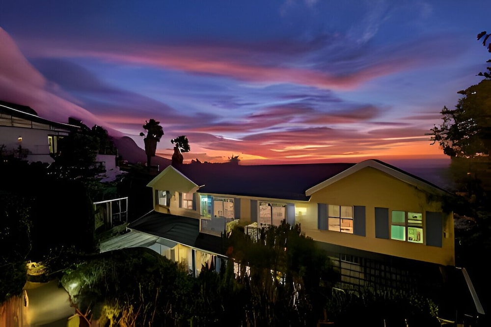 Cape Rose Cottage