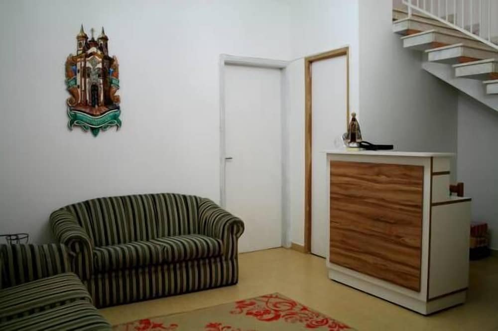 Pousada Villa Romana Aparecida
