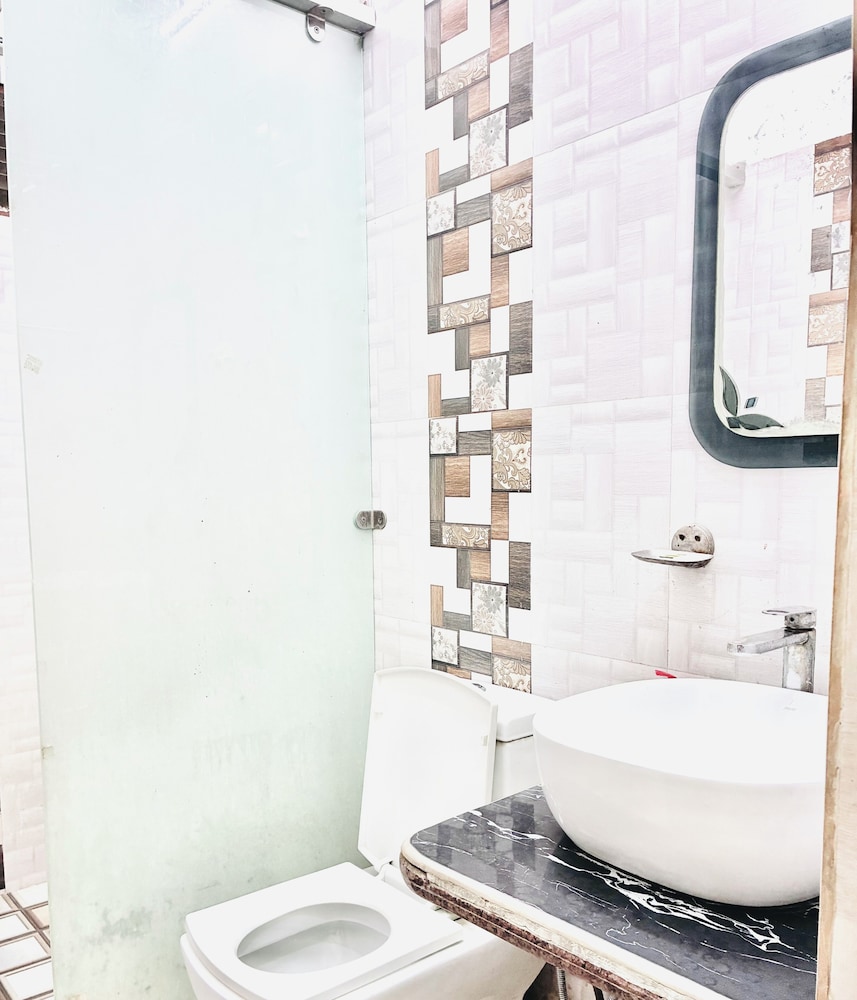 Shivanya guest house