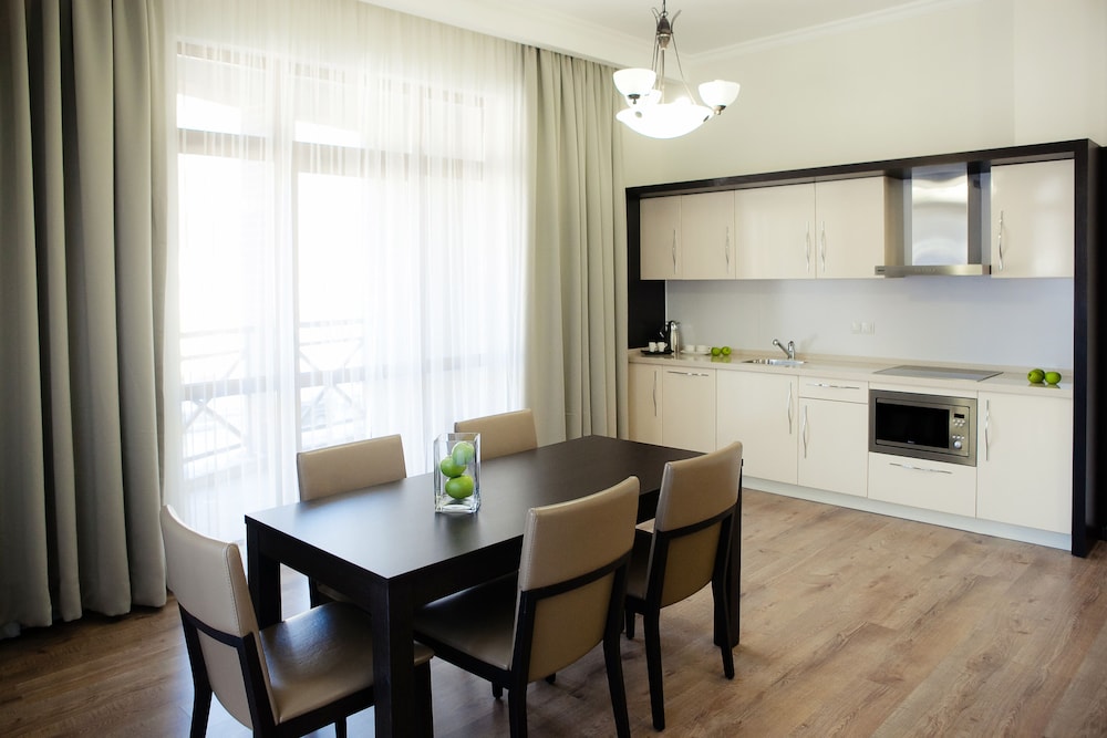 Premium Apartments Gorki Gorod 540 view 4