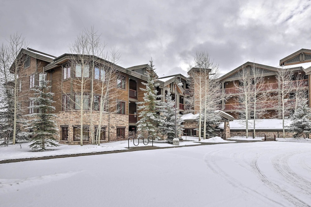 Renovated Condo: Near Copper Mtn & Breck Resort! view 3