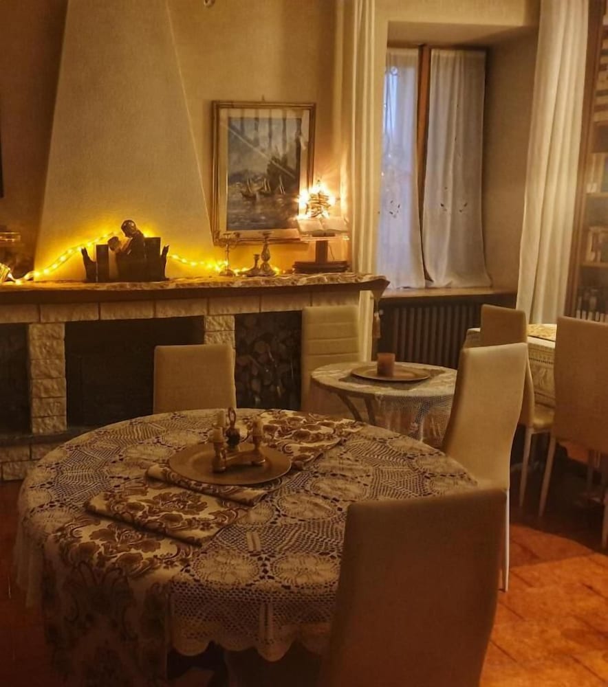 Villa Marisa bed breakfast and books