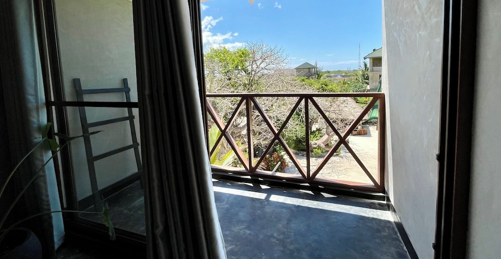 Baobab Bungalows