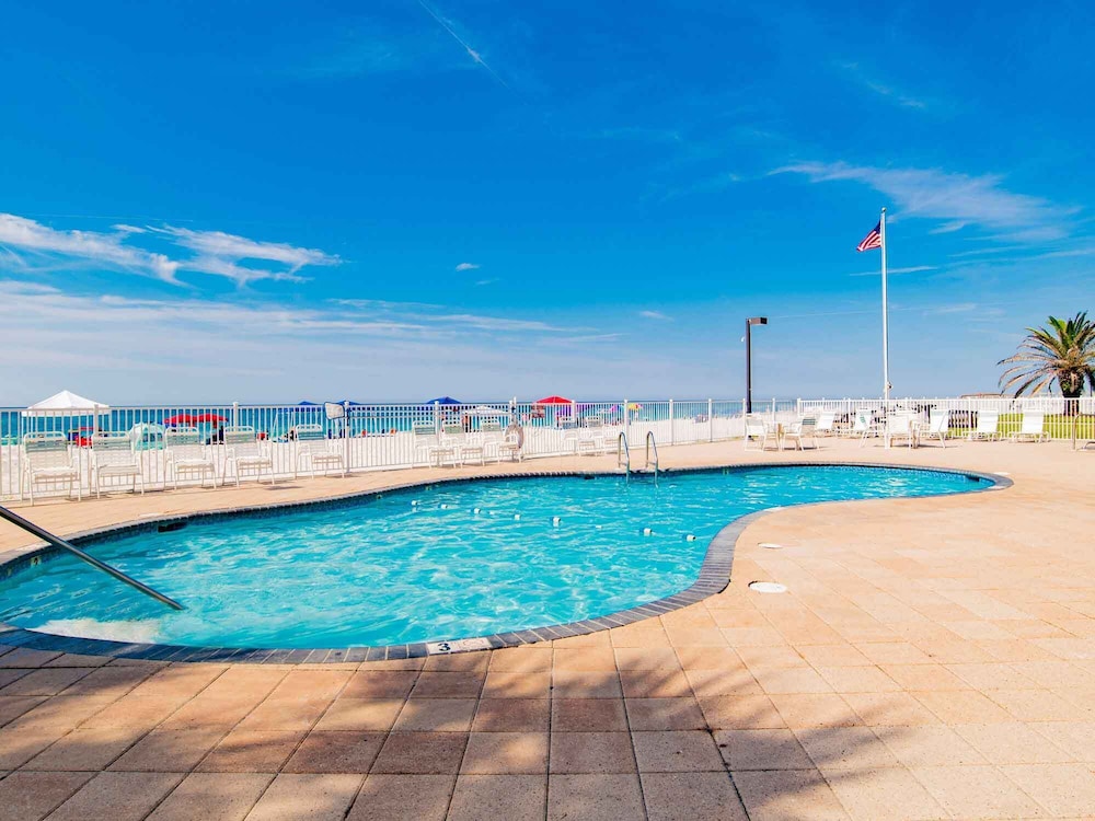 Surfside Shores by Southern Vacation Rentals