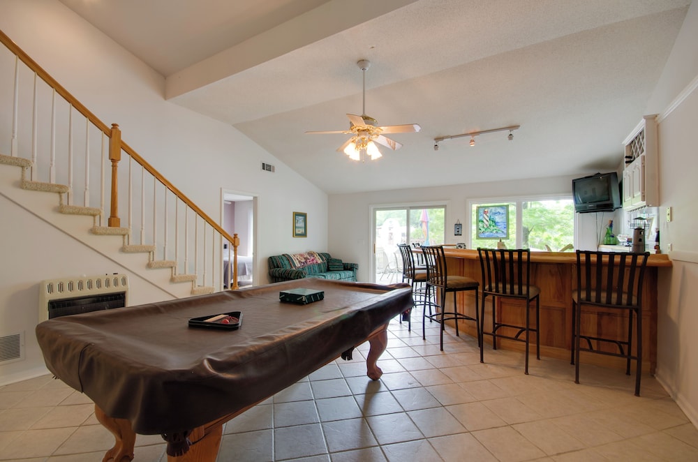 Waterfront Lake of the Ozarks Home w/ Views!
