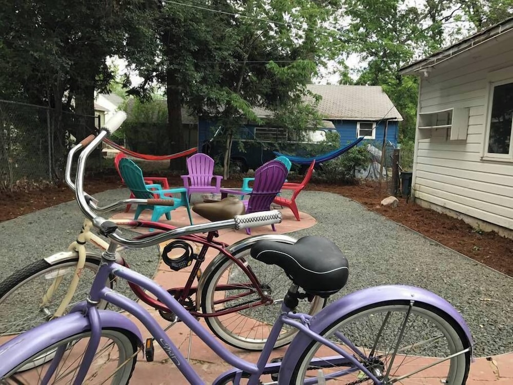 The Rams' Den King Beds, Fire Pit, Spacious Yard
