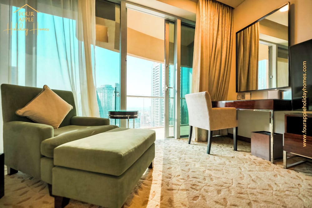 Luxury Studio with Burj Khalifa View