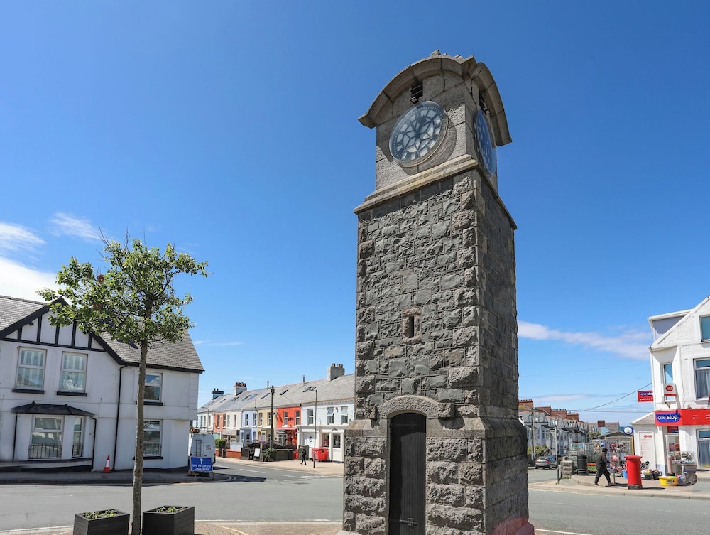 Awelfryn