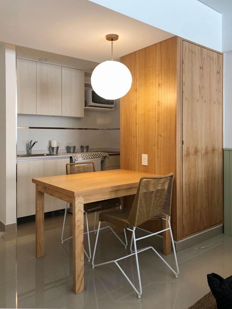 Ayres Suites Moreno
