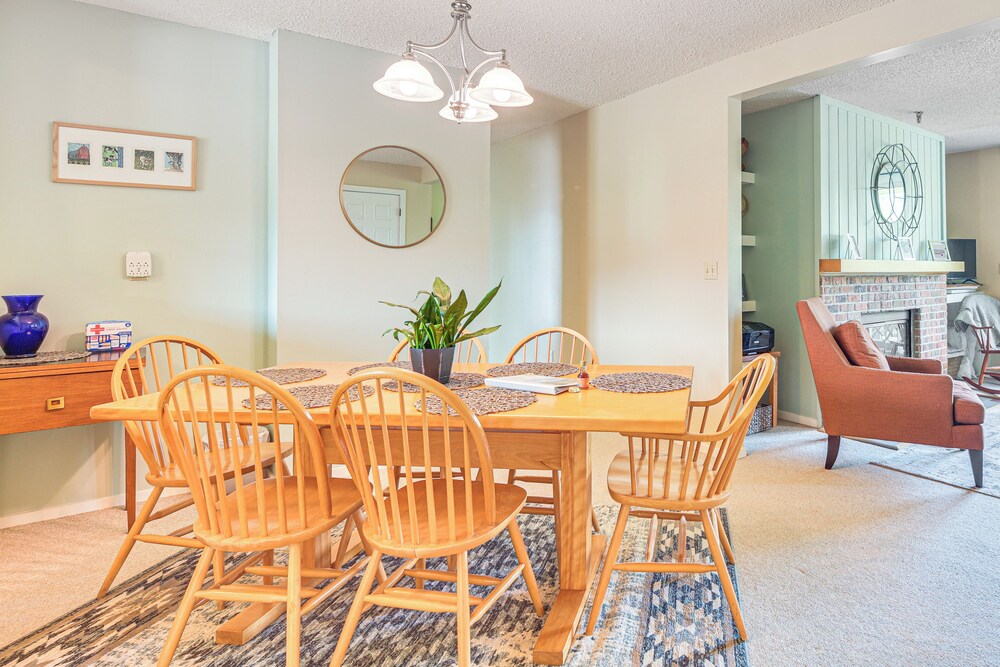 Walk to Bolton Valley Resort: Condo w/ Mtn Views!