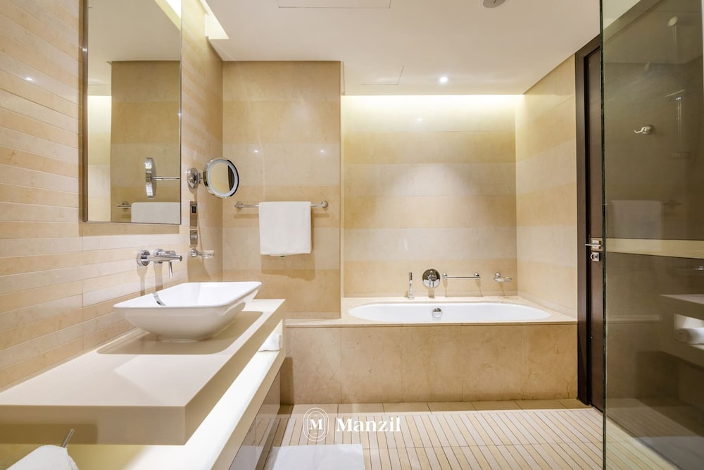 Premium Studio Near Dubai Frame Wafi Mall