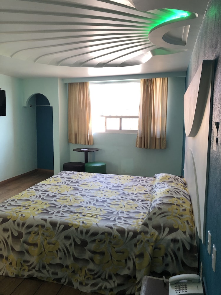 Hotel & Villas 7