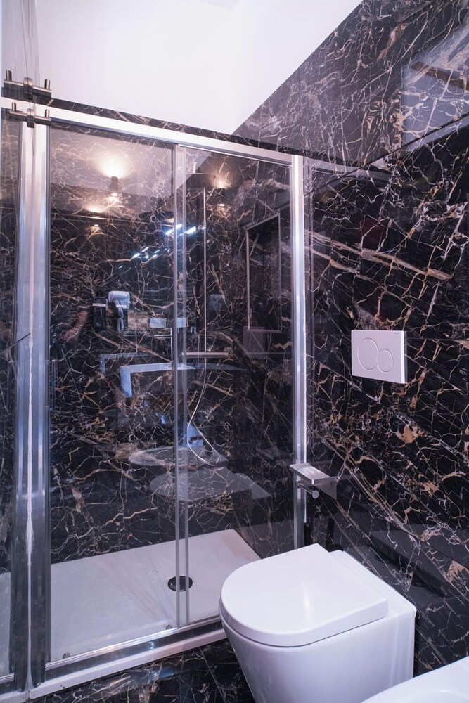 New Elegance suites