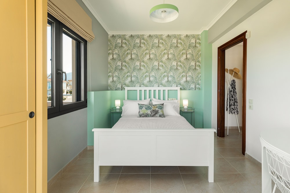 Bemyguest Villa Centaurium photo 2