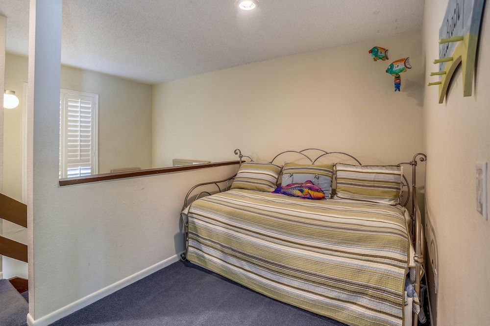 Gulfside Villas 6