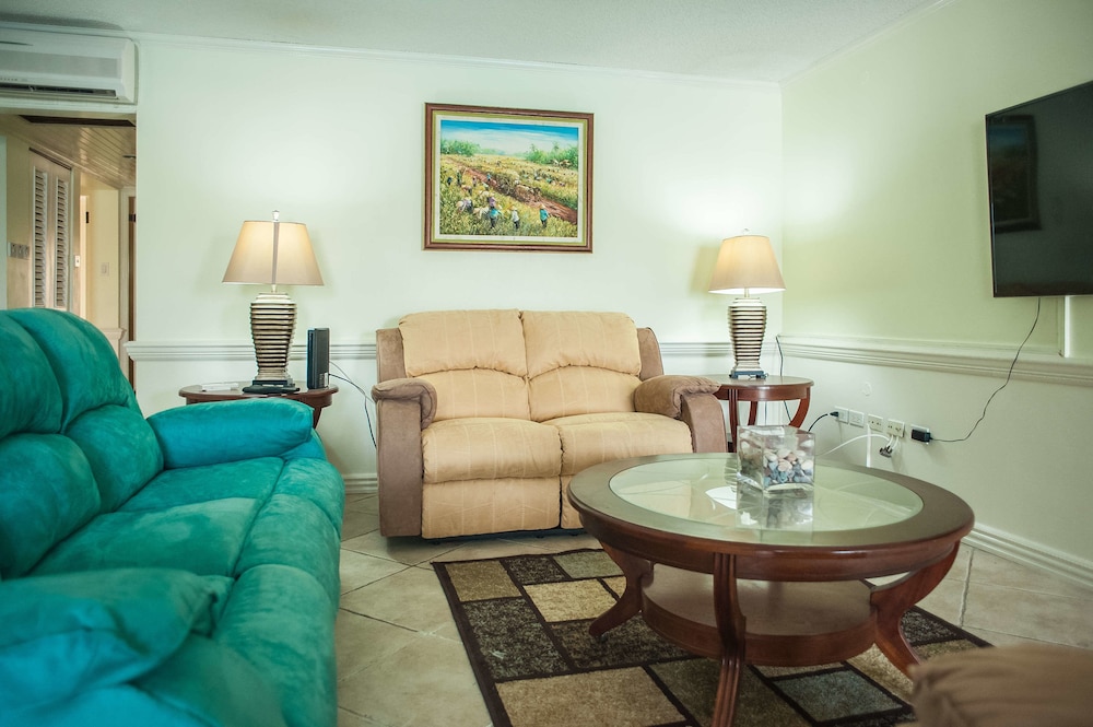 Seawind On the Bay - Apartments