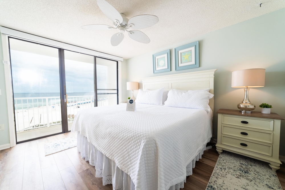 Seaside Beach & Racquet 3504