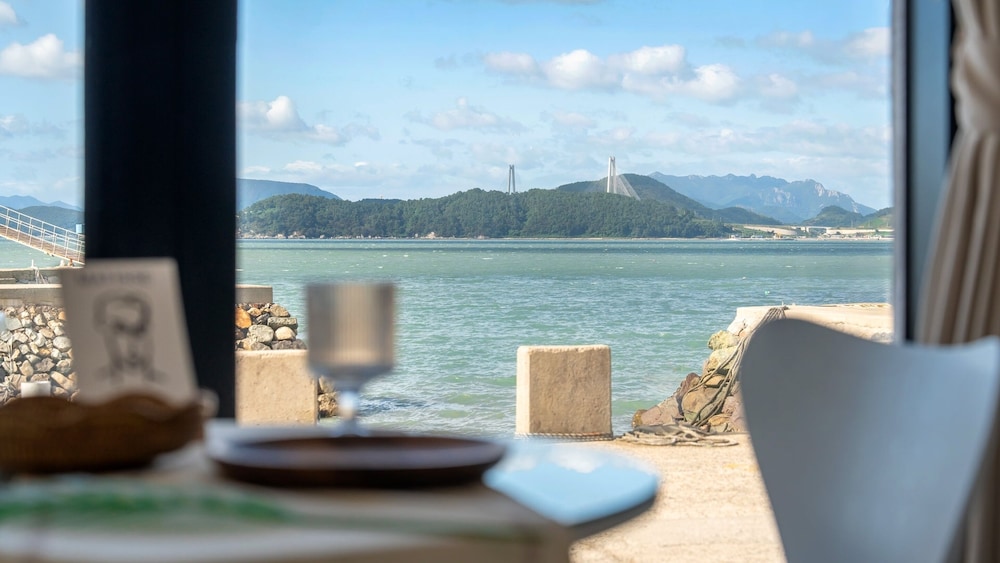 Yeosu Sorrr Spa Oceanview Pension