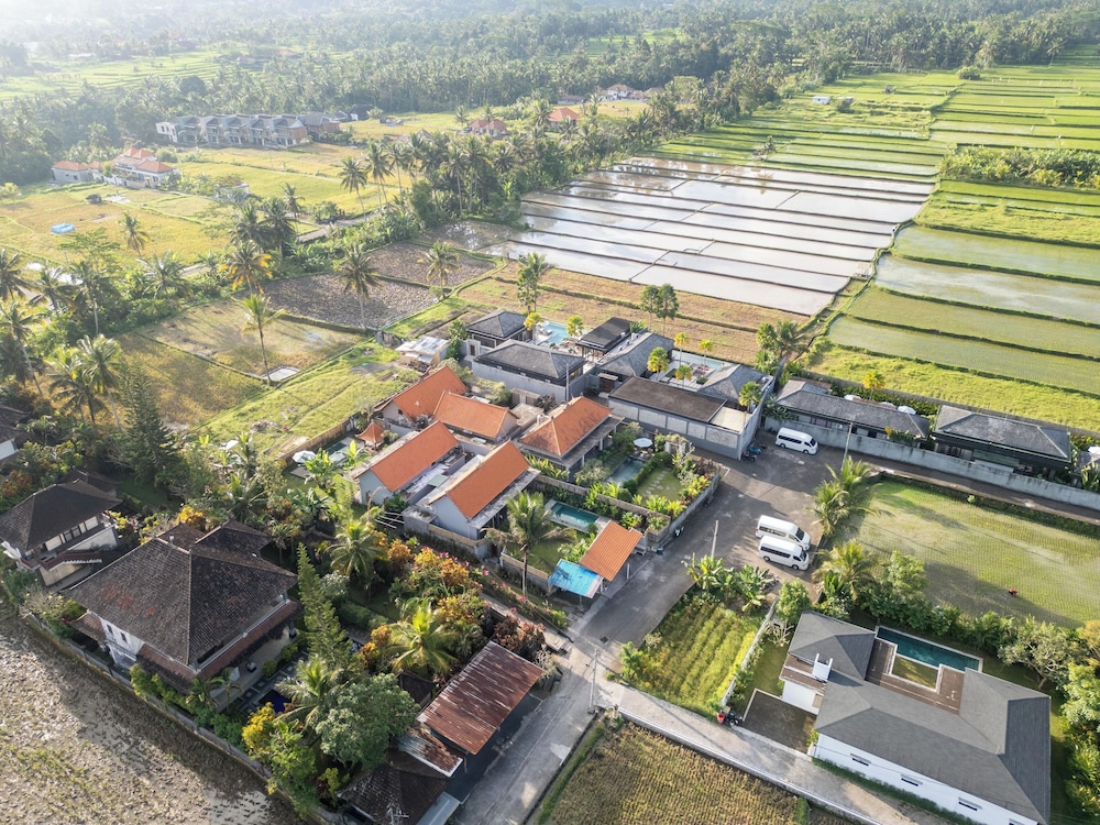 Kesuma Inn Private Villa