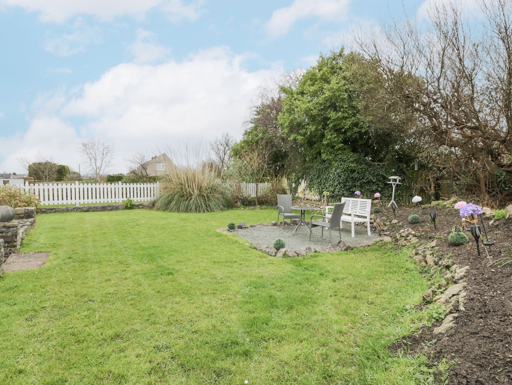 Halcyon Annexe