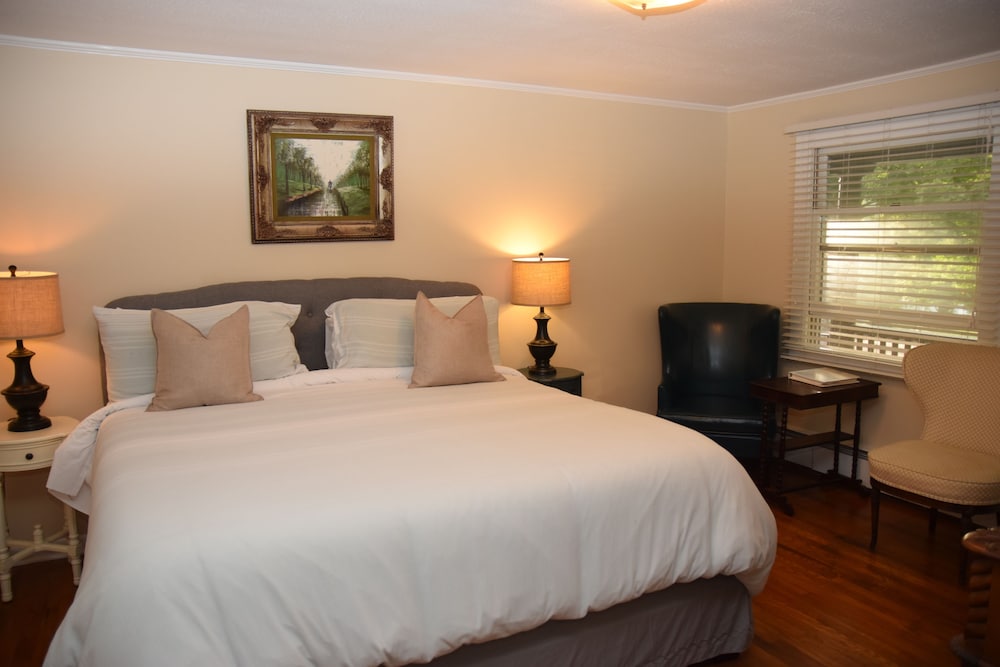 The Inn At Warm Springs