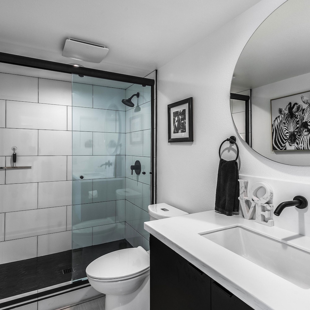 Cccc Gorgeous Remodel With Stellar Views