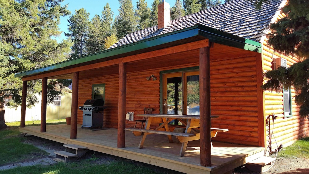 Cole Cabins