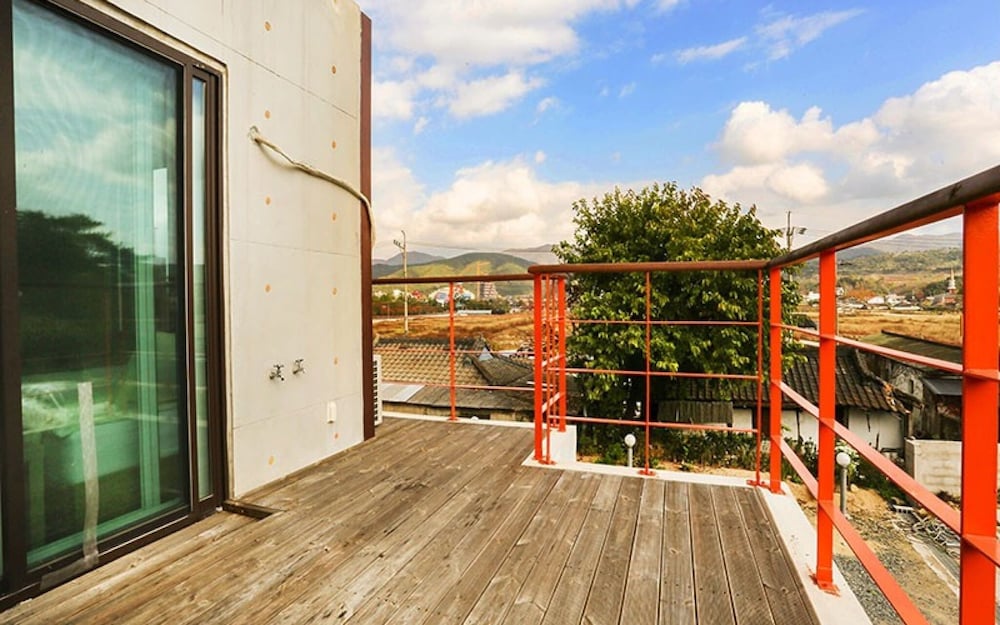 Gyeongju Twin Village Bed and Breakfast